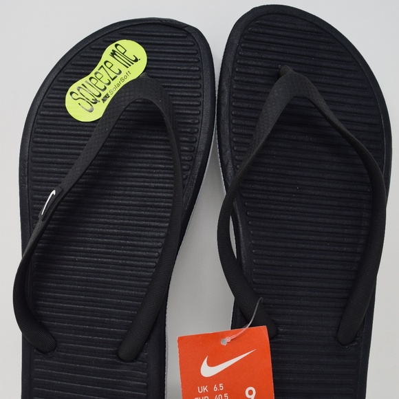 nike women's solarsoft thong 2